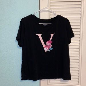 VS flower tee